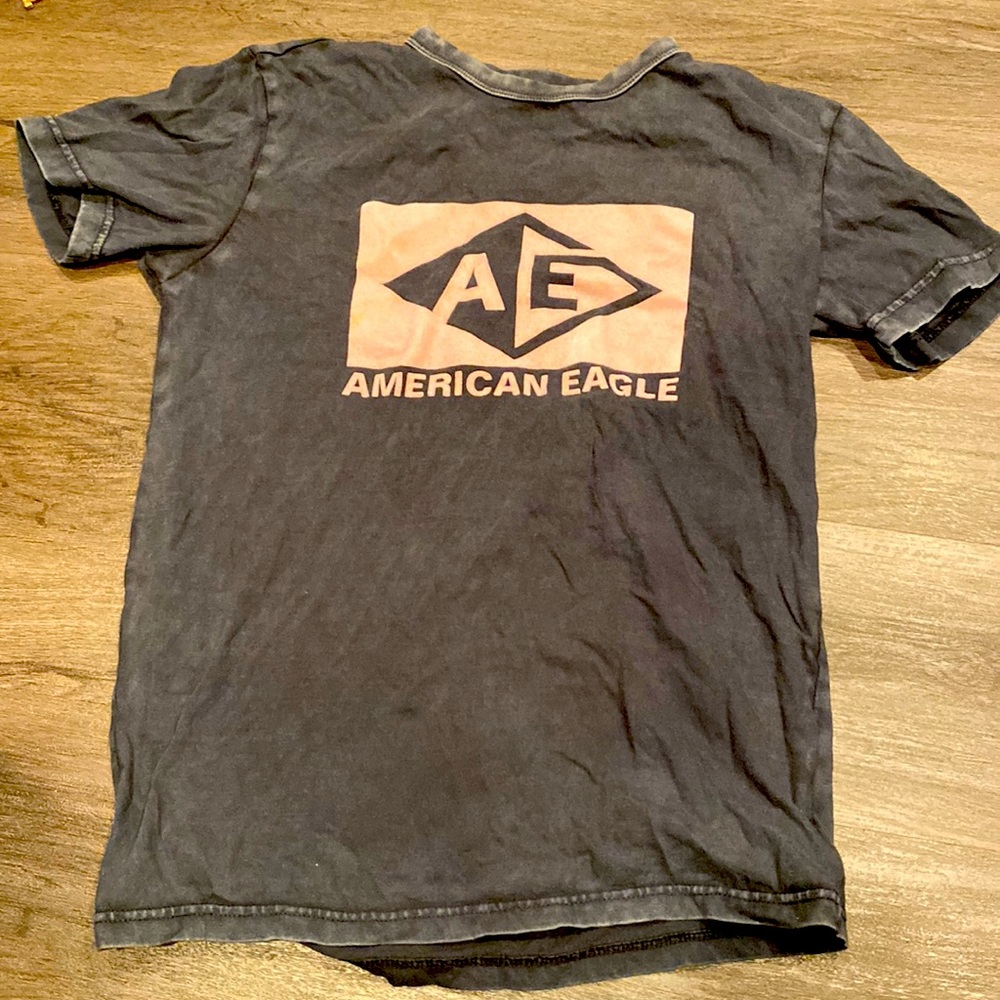 Tee shirt